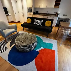 Apartment - Tower Hill - Centre By Prime N-4, London